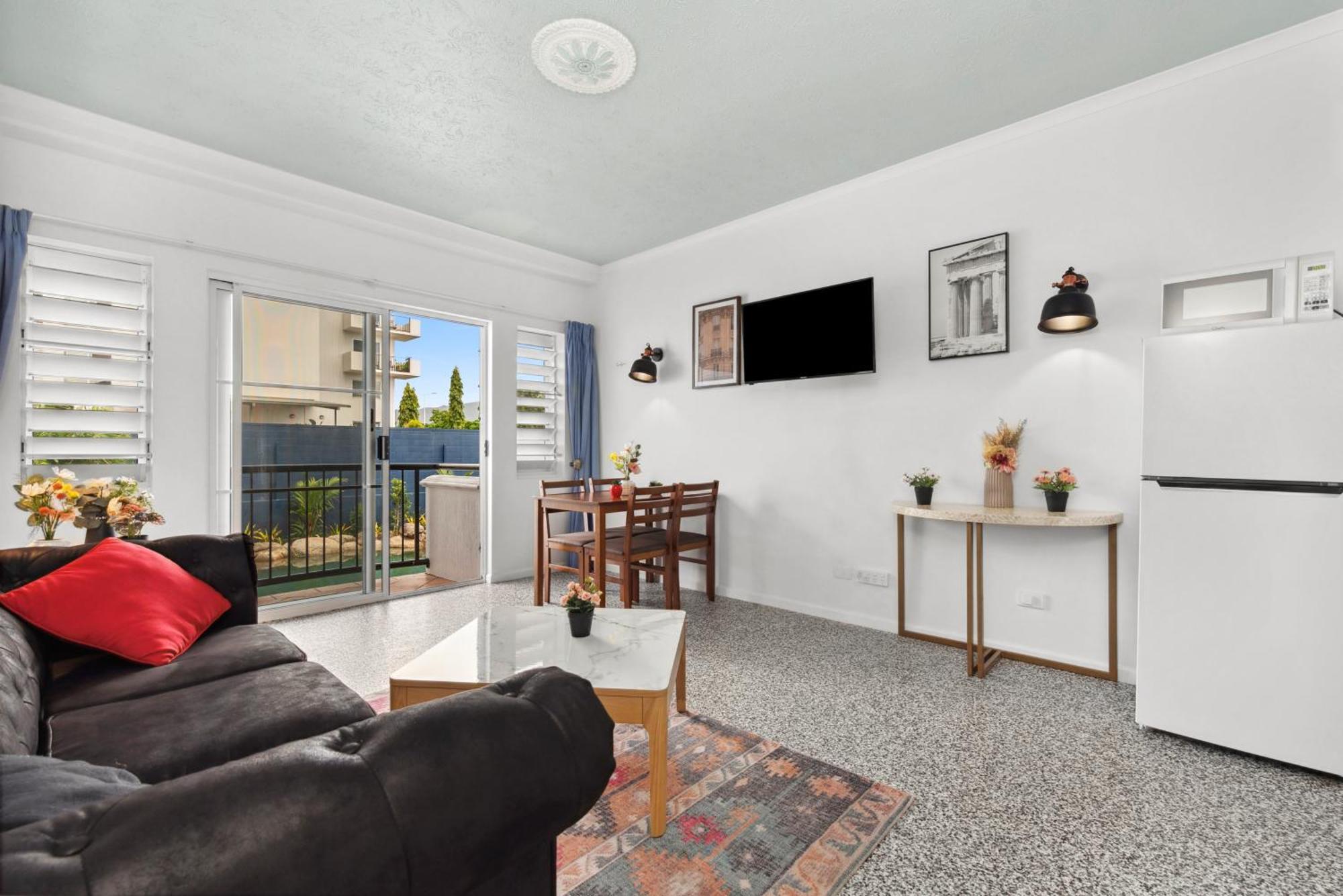 Villa Vaucluse Apartments Cairns Buitenkant foto