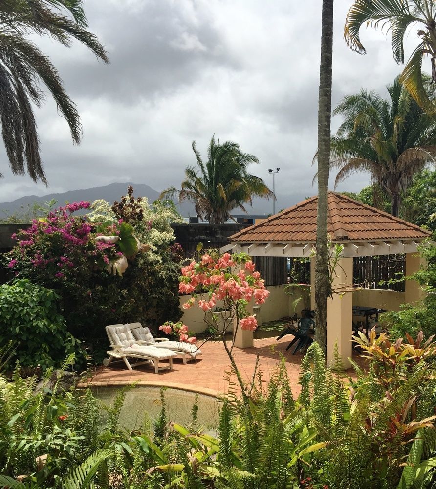 Villa Vaucluse Apartments Cairns Buitenkant foto
